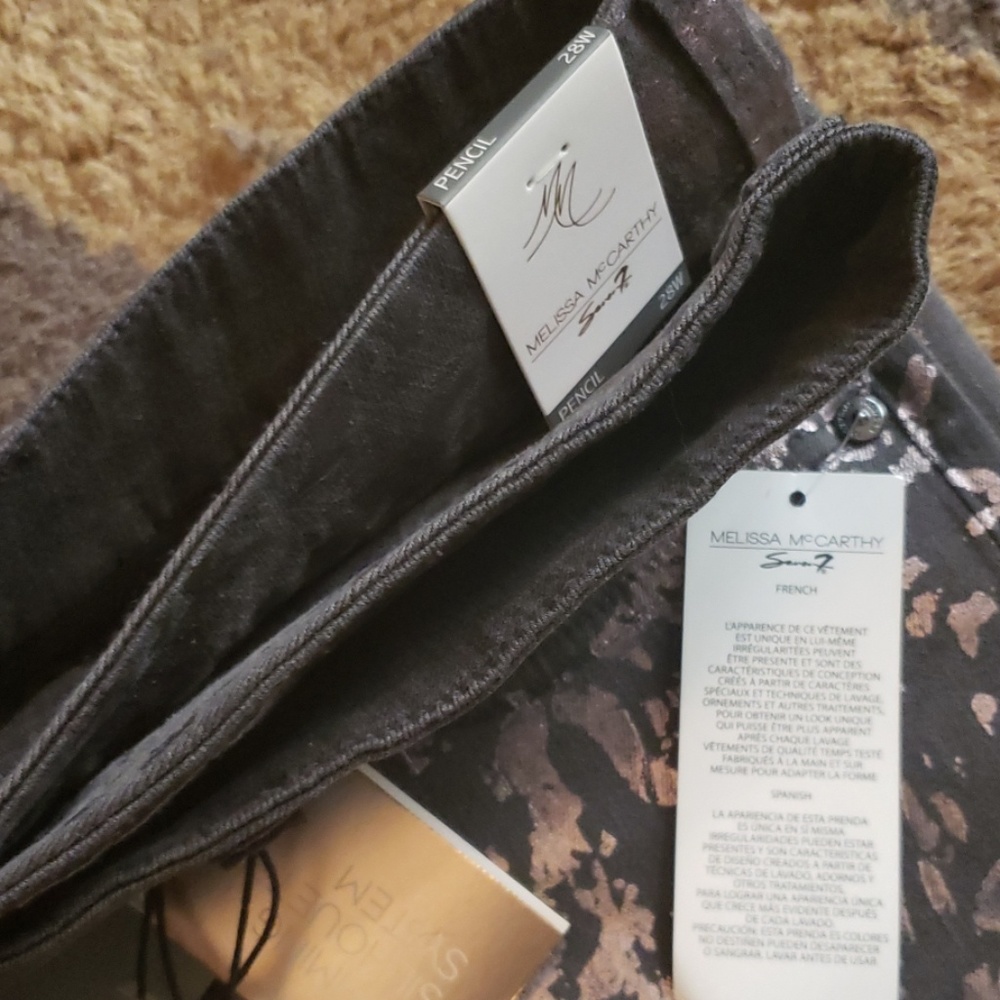 Jeans - Picture 2 of 4